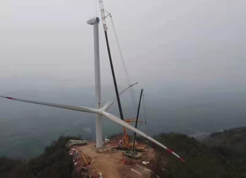 湖北鹹安白雲山100MW風力發電項目